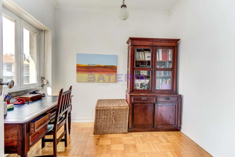 Moradia T5 para Venda em Algés, Linda-A-Velha e Cruz Quebrada-Dafundo Foto 22