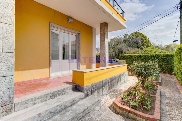 Moradia T5 para Venda em Algés, Linda-A-Velha e Cruz Quebrada-Dafundo Foto 37