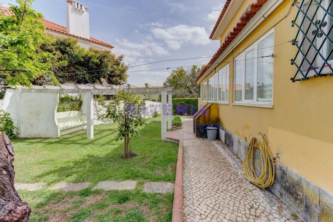 Moradia T5 para Venda em Algés, Linda-A-Velha e Cruz Quebrada-Dafundo Foto 47