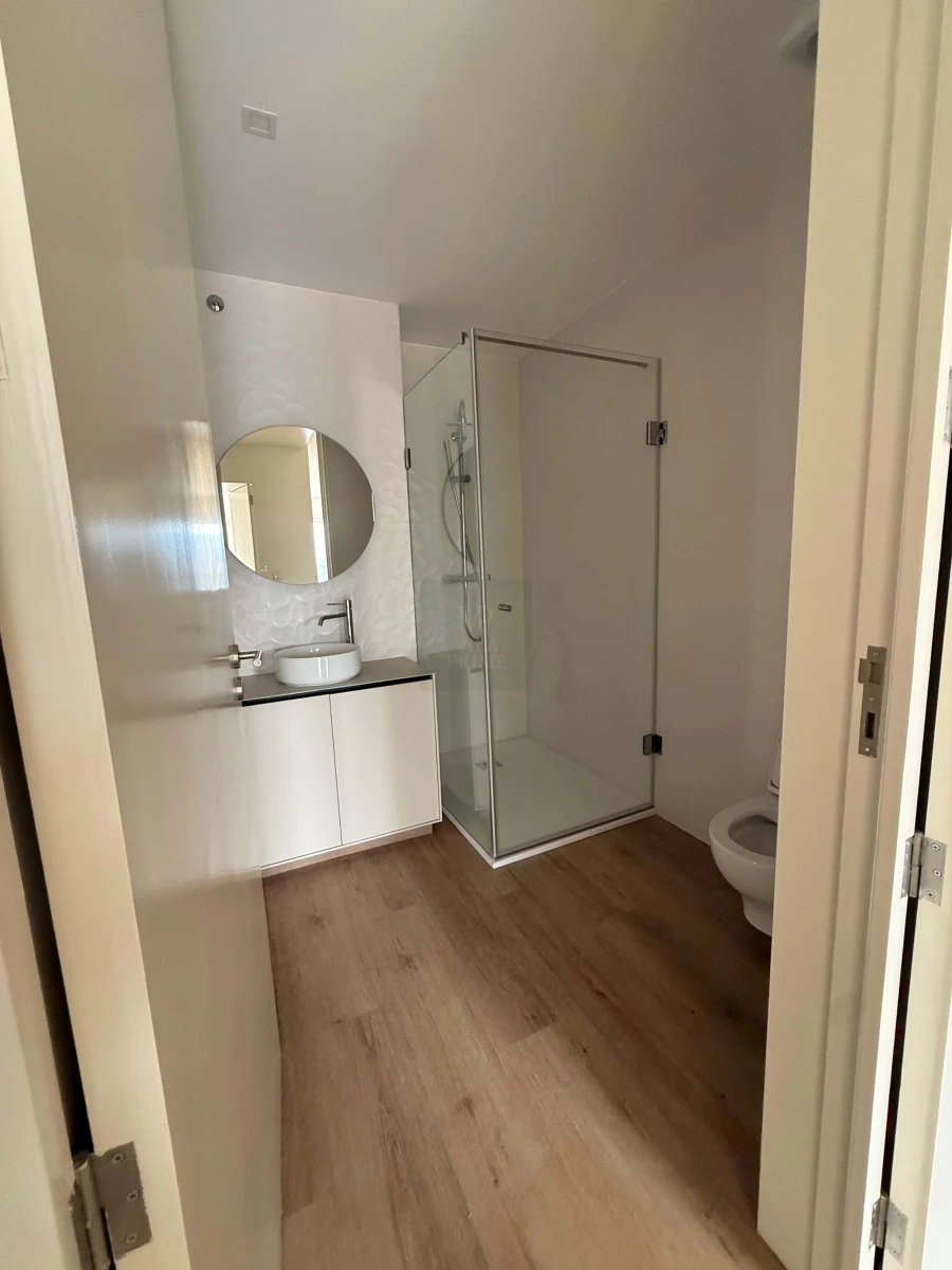 Apartamento T2 para Venda em Antas e Abade de Vermoim Foto 18