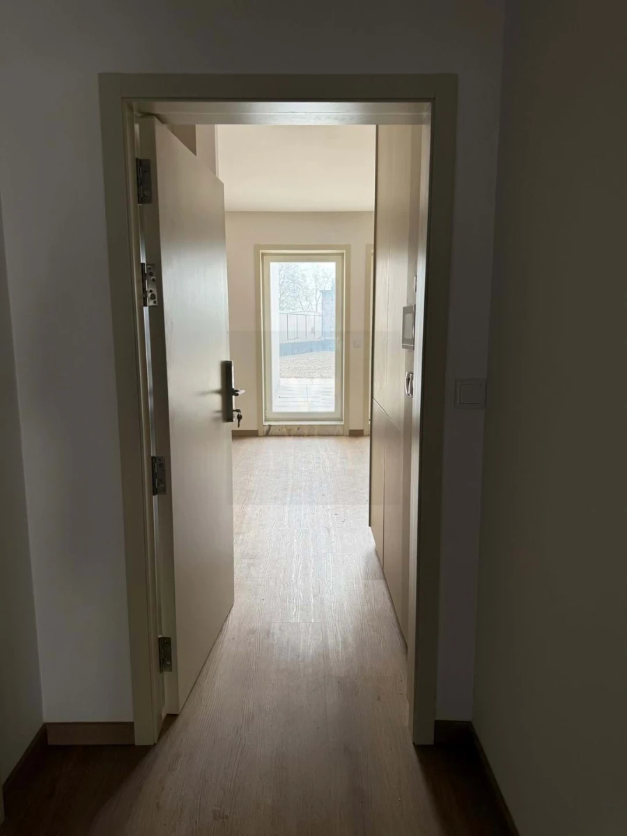 Apartamento T2 para Venda em Antas e Abade de Vermoim Foto 2