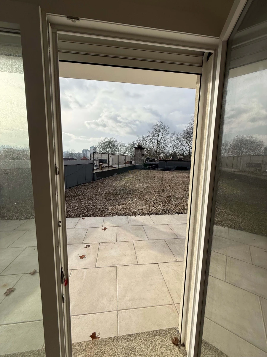 Apartamento T2 para Venda em Antas e Abade de Vermoim Foto 15