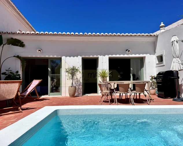 Moradia T3 para Venda em São Brás de Alportel Foto 3