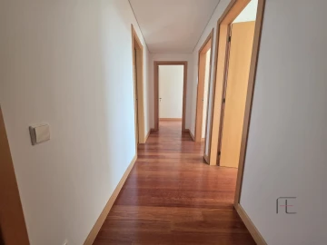 Apartamento T3 para Venda em Aguas Santas