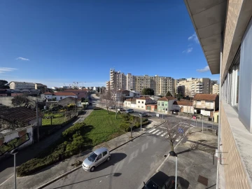 Apartamento T3 para Venda em Aguas Santas