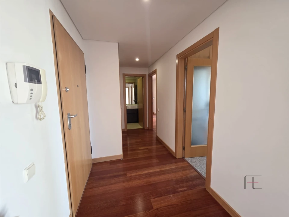 Apartamento T3 para Venda em Aguas Santas Foto 24