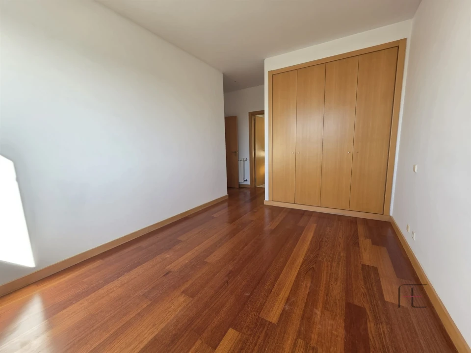 Apartamento T3 para Venda em Aguas Santas Foto 11