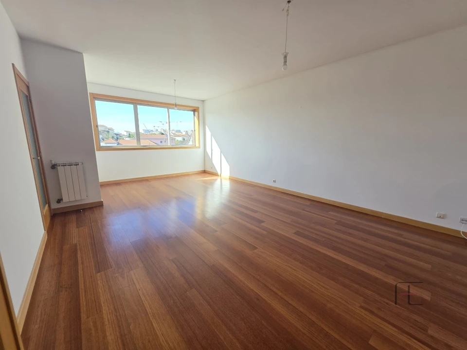 Apartamento T3 para Venda em Aguas Santas Foto 27
