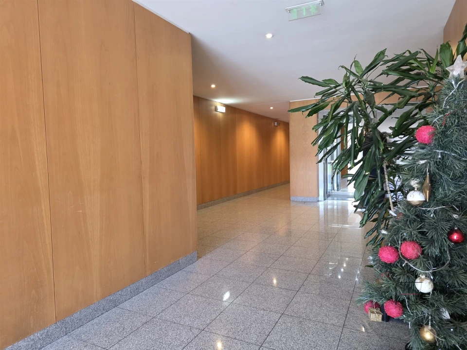Apartamento T3 para Venda em Aguas Santas Foto 36