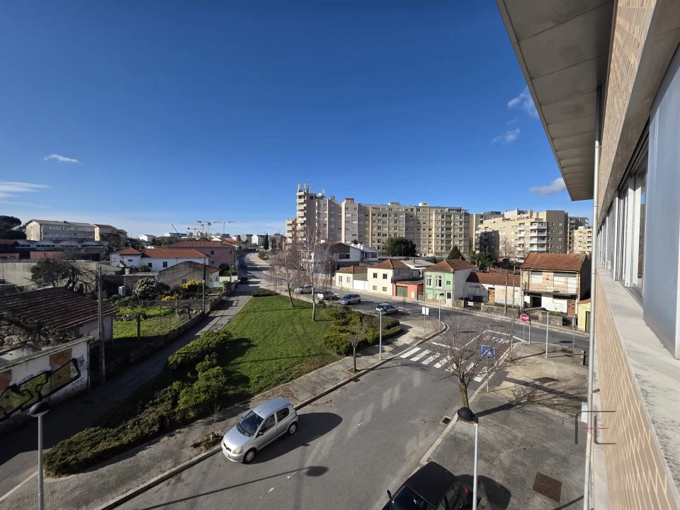 Apartamento T3 para Venda em Aguas Santas Foto 28