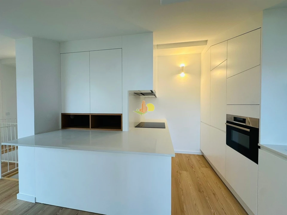 Apartamento T2 para Arrendamento em Buarcos Foto 19