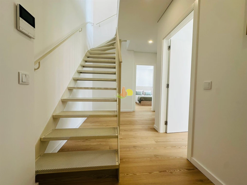 Apartamento T2 para Arrendamento em Buarcos Foto 2