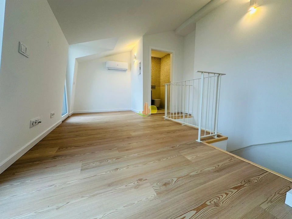 Apartamento T2 para Arrendamento em Buarcos Foto 13