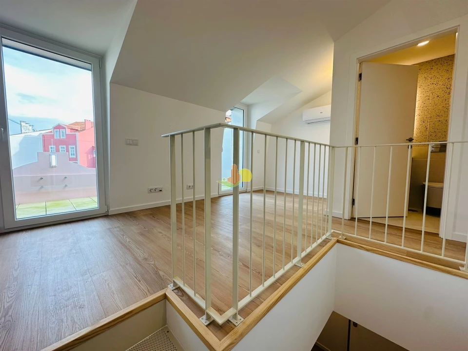 Apartamento T2 para Arrendamento em Buarcos Foto 12