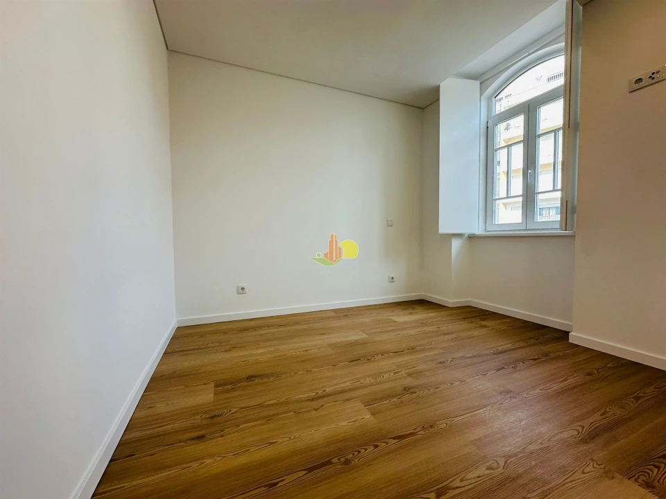 Apartamento T2 para Arrendamento em Buarcos Foto 9