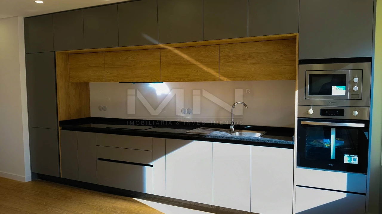 Apartamento T3 para Venda em Fânzeres e São Pedro da Cova Foto 7