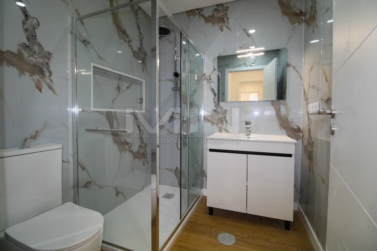 Apartamento T3 para Venda em Fânzeres e São Pedro da Cova Foto 30