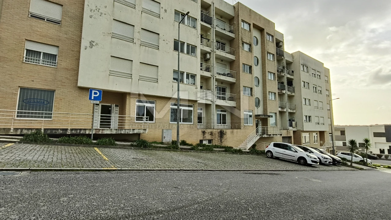 Apartamento T3 para Venda em Fânzeres e São Pedro da Cova Foto 41