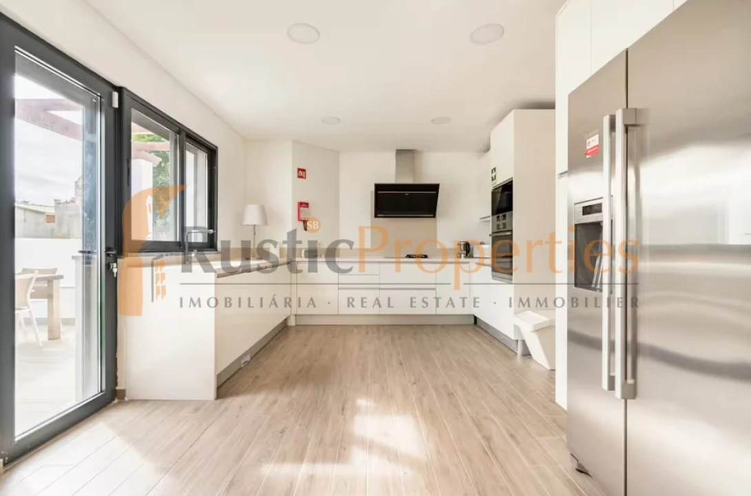 Moradia T3 para Venda em Almancil Foto 10