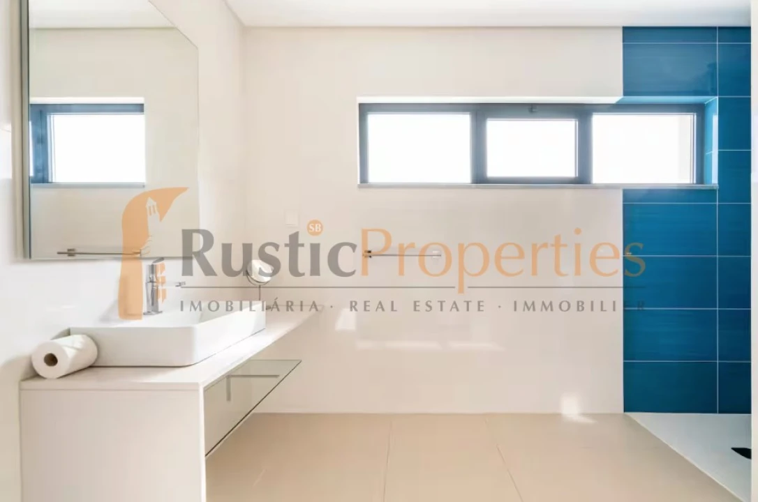 Moradia T3 para Venda em Almancil Foto 20