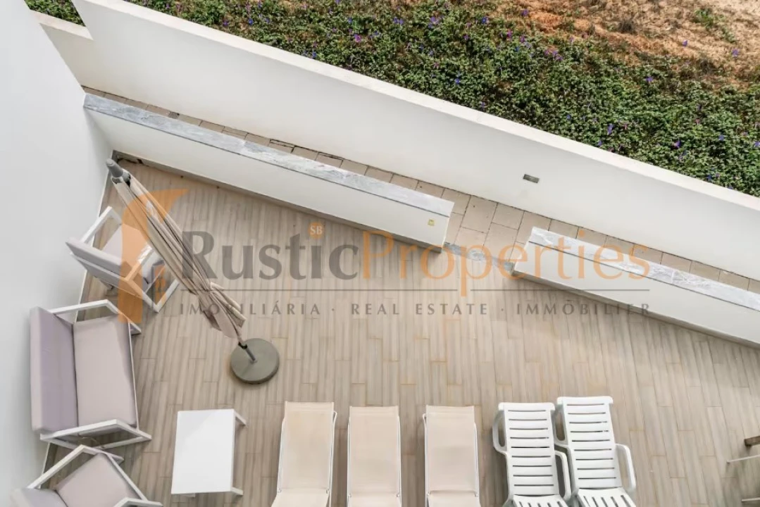 Moradia T3 para Venda em Almancil Foto 24