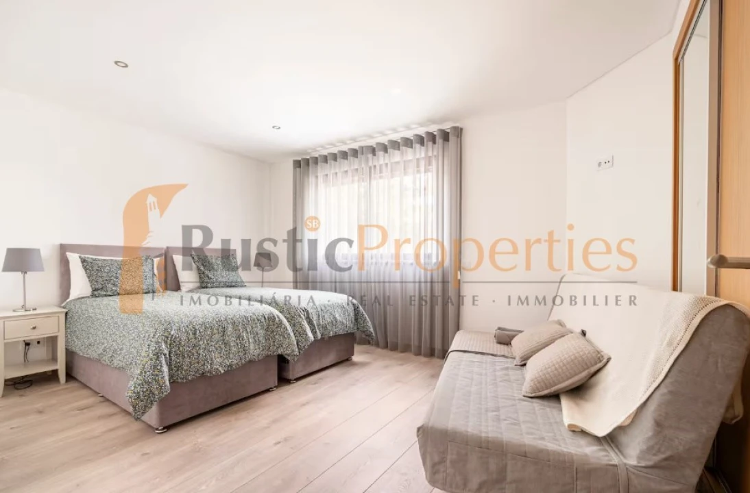 Moradia T3 para Venda em Almancil Foto 13