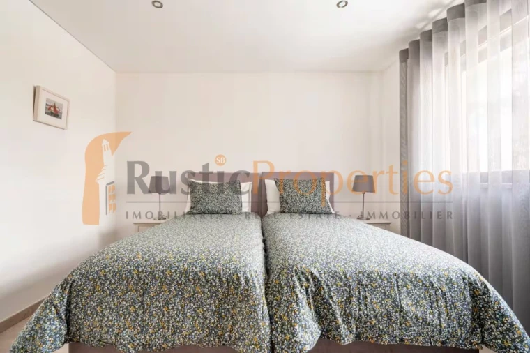 Moradia T3 para Venda em Almancil Foto 14