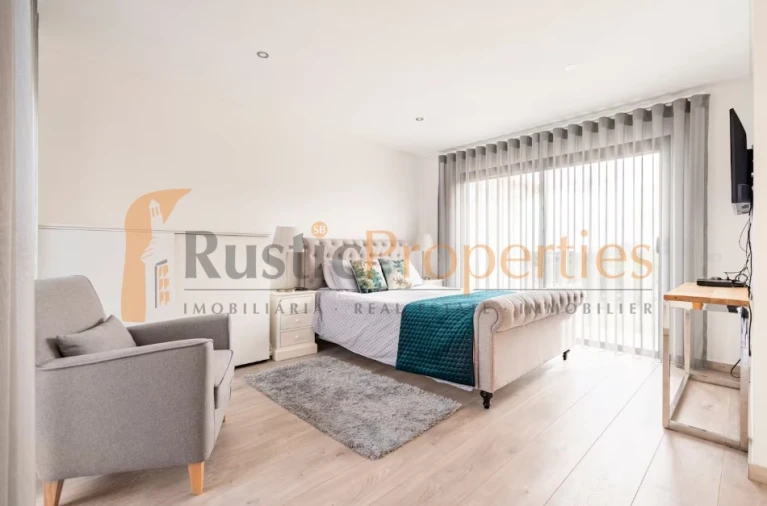 Moradia T3 para Venda em Almancil Foto 18