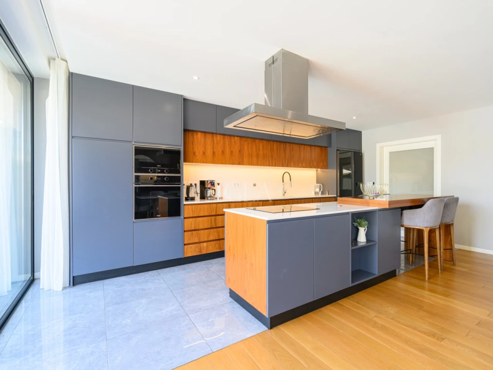 Moradia T3 para Arrendamento em Gulpilhares e Valadares Foto 18