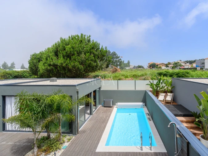 Moradia T3 para Arrendamento em Gulpilhares e Valadares Foto 3