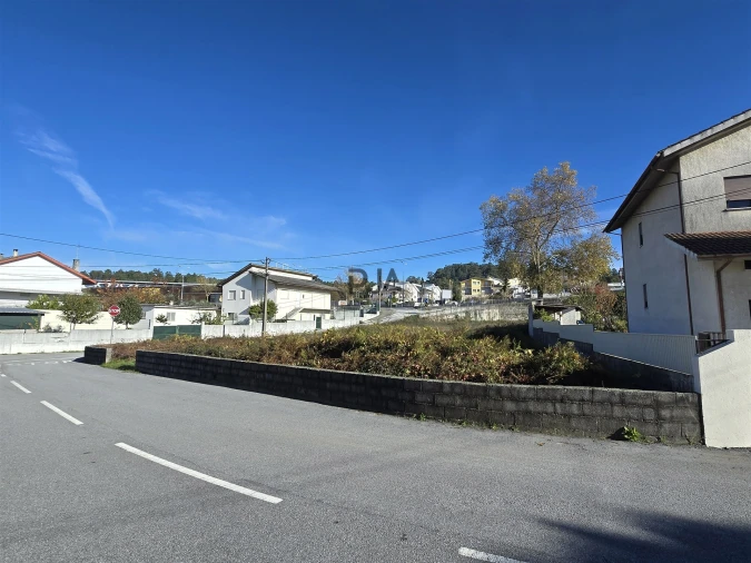 Terreno para Venda em Abraveses Foto 13