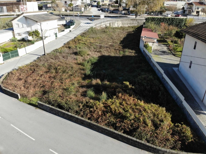 Terreno para Venda em Abraveses Foto 14