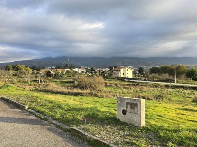 Terreno para Venda em Nespereira Foto 3