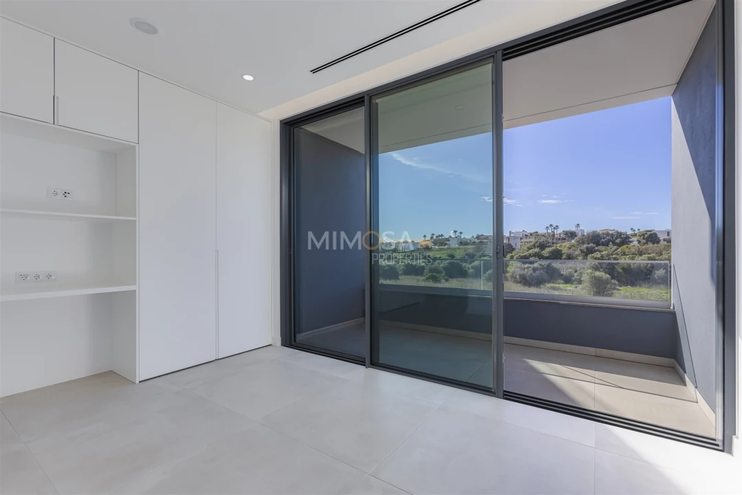 Moradia T5 para Venda em Lagos (São Sebastião e Santa Maria) Foto 35