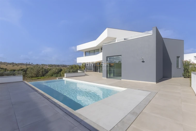 Moradia T5 para Venda em Lagos (São Sebastião e Santa Maria) Foto 11