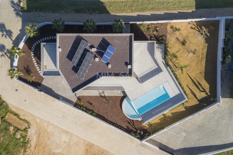 Moradia T5 para Venda em Lagos (São Sebastião e Santa Maria) Foto 60