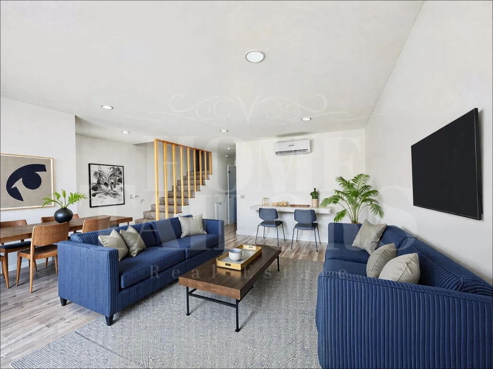 Moradia T3 para Venda em Encarnação Foto 3