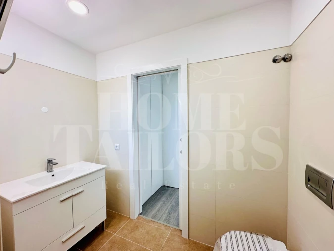 Moradia T3 para Venda em Encarnação Foto 28