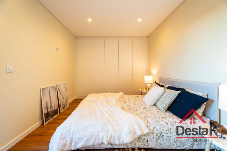 Apartamento T3 para Venda em Cacém e São Marcos Foto 16