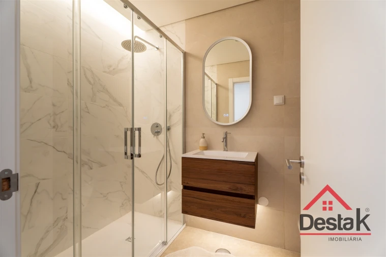 Apartamento T3 para Venda em Cacém e São Marcos Foto 35