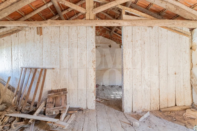 Moradia T2 para Venda em Santo Quintino Foto 7