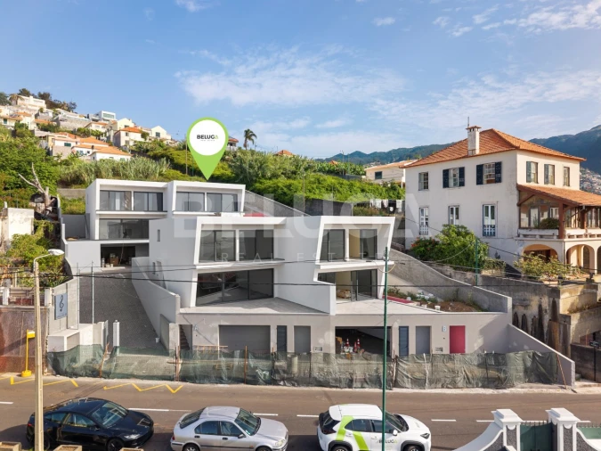 Moradia T3 para Venda em Santo Antonio Foto 1