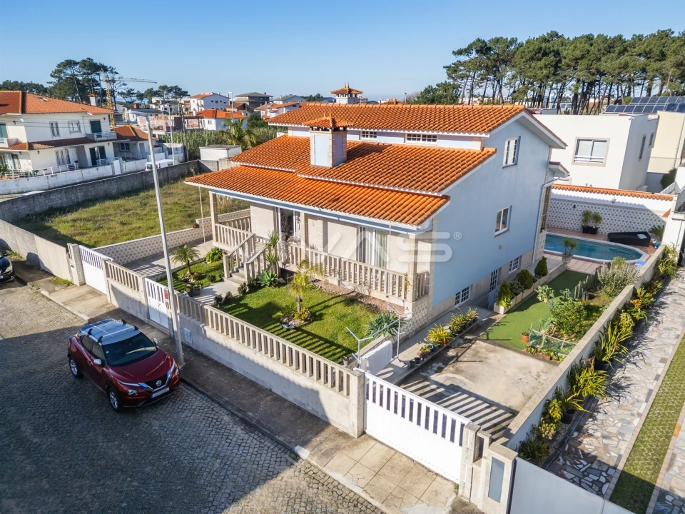 Moradia T4 para Venda em Apúlia e Fão Foto 1