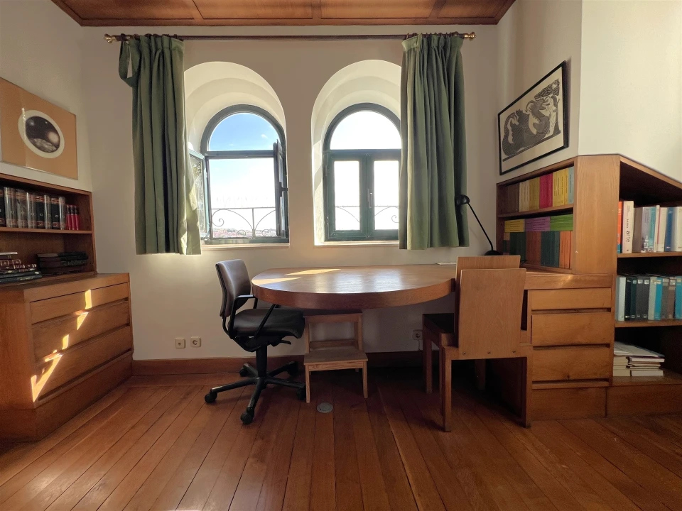 Escritório para Arrendamento em Lordelo do Ouro e Massarelos Foto 18