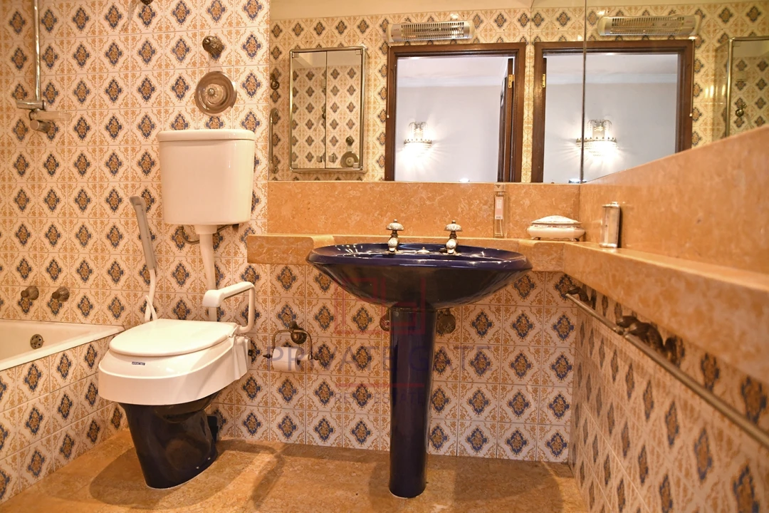 Apartamento T5 para Arrendamento em Bonfim Foto 36