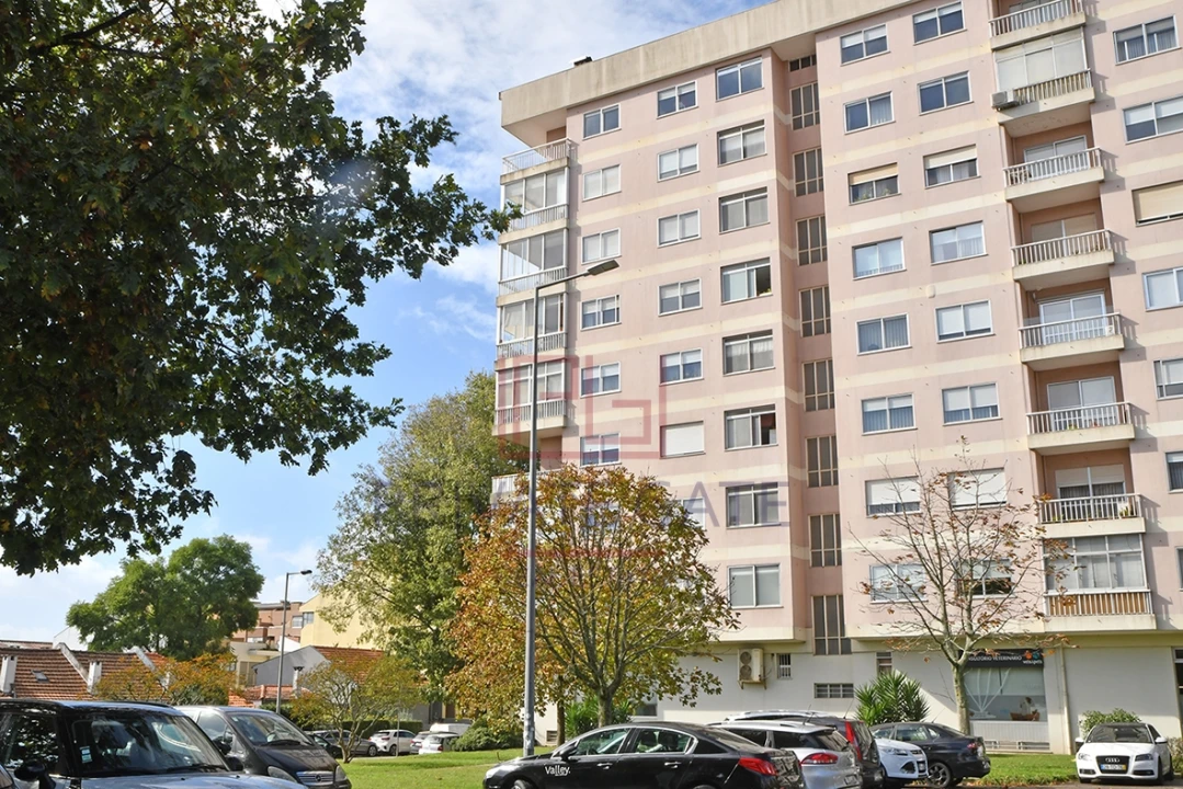 Apartamento T5 para Arrendamento em Bonfim Foto 52