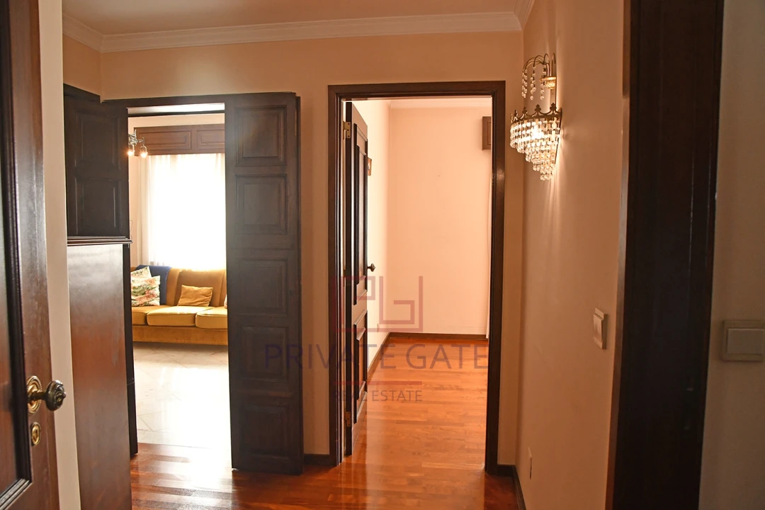 Apartamento T5 para Arrendamento em Bonfim Foto 37