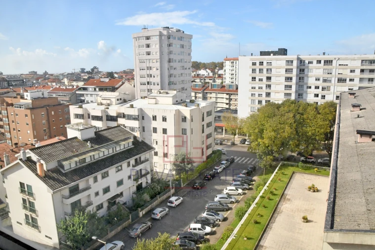 Apartamento T5 para Arrendamento em Bonfim Foto 29