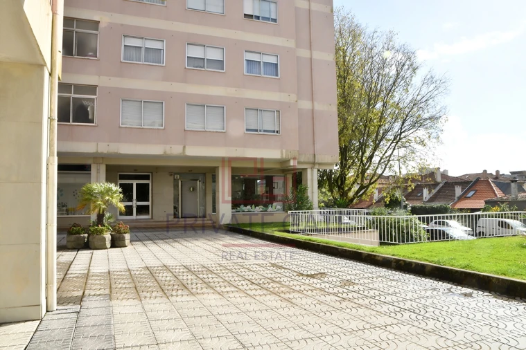 Apartamento T5 para Arrendamento em Bonfim Foto 45