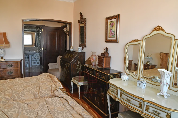 Apartamento T5 para Arrendamento em Bonfim Foto 28